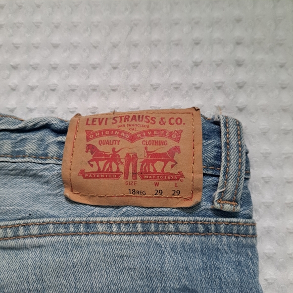 Levi's 501 Jeans - Picture 8 of 8
